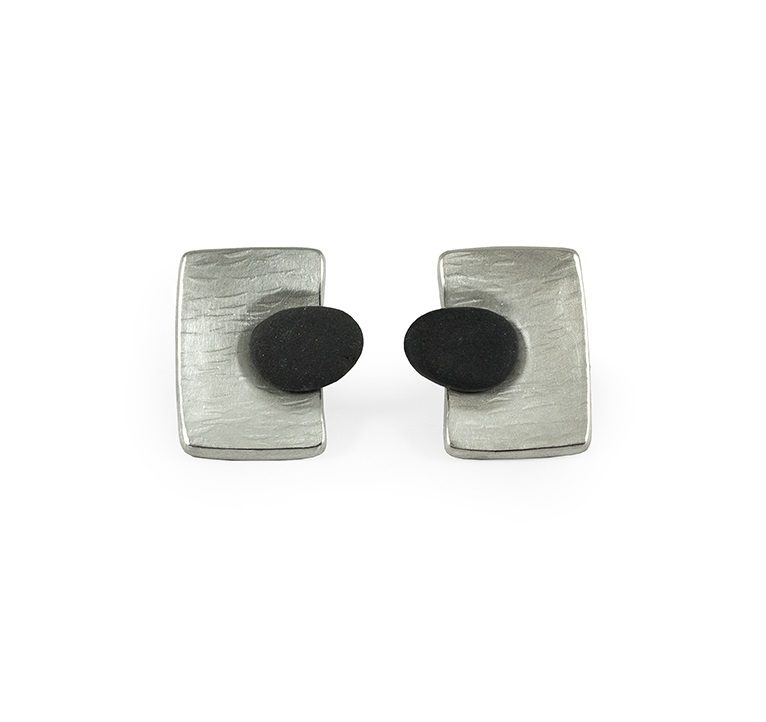 Pebble Imprint earrings