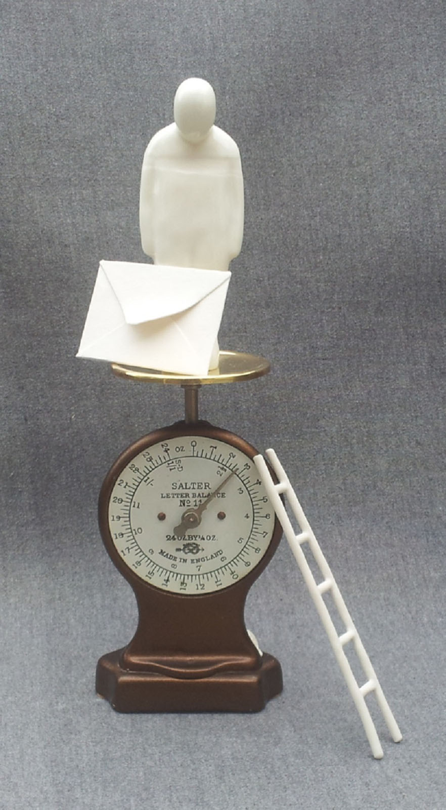 Postage Scale with one Figure
