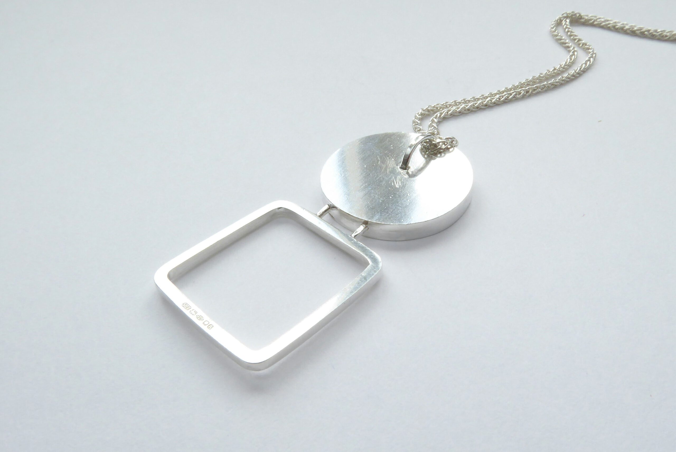 Pop Square Dot Pendant: Red - Image 2
